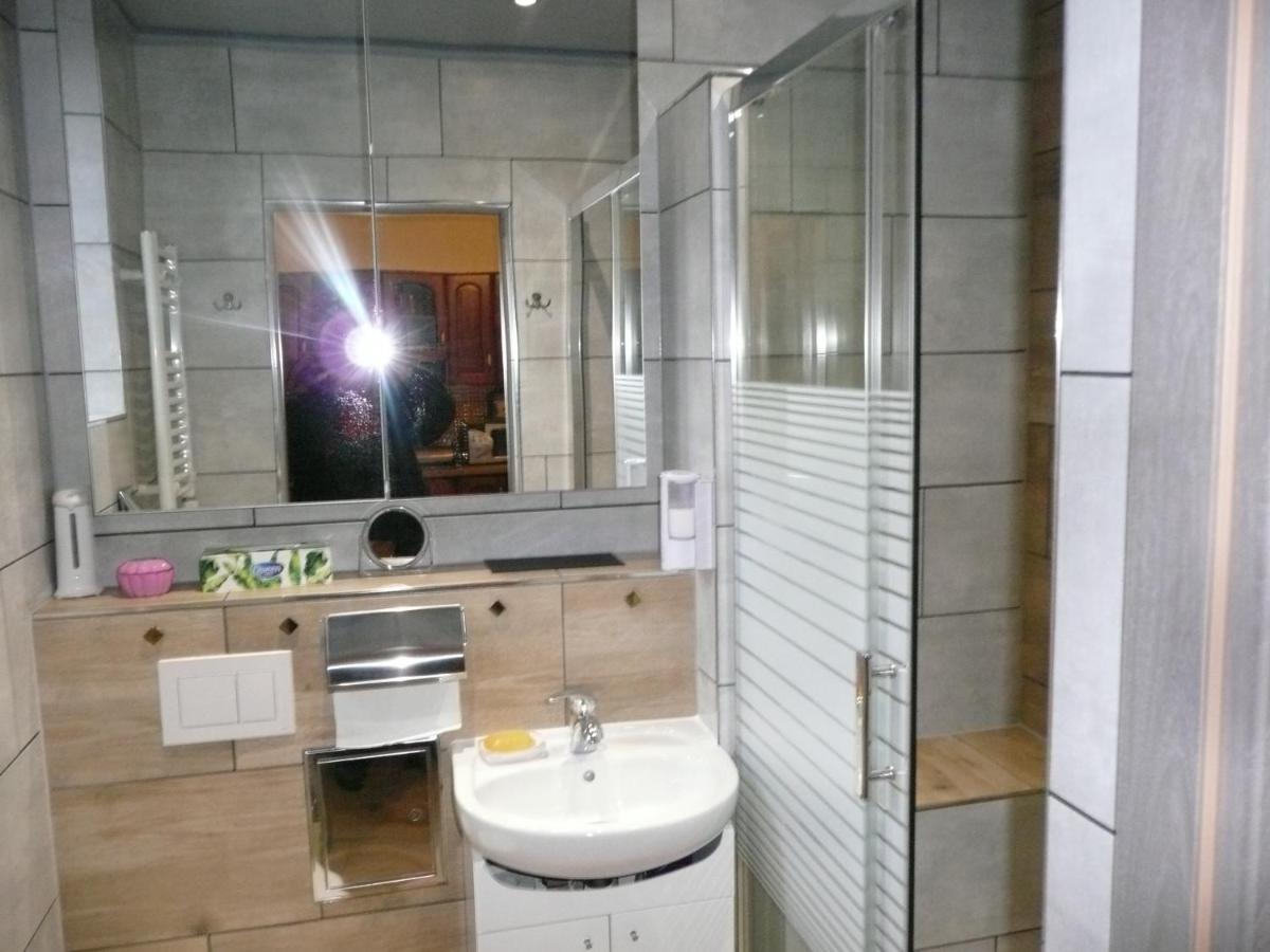 Apartament U Eli Apartment Jelenia Gora Exterior photo